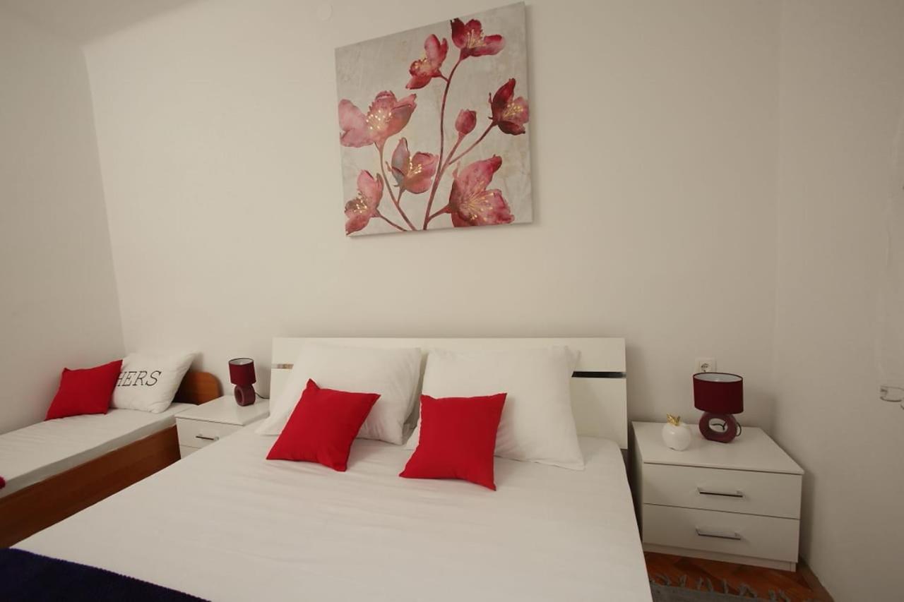 Apartman Toni สปลิท ภายนอก รูปภาพ
